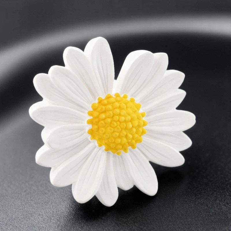 Diffusore di Fragranza per Auto in Ceramica Profumata Clip per Bocchette d'Aria Deodorante per Casa Diffusore di Oli Essenziali in Gesso Porcellanato a Forma di Margherita