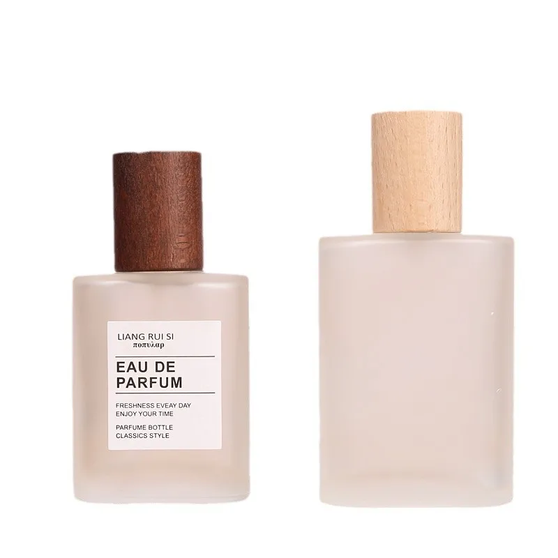Flacone di profumo Spray in vetro smerigliato di lusso 30ml 50ml vuoto riutilizzabile con vite rettangolare a nebbia sottile bottiglia di profumo con tappo in legno