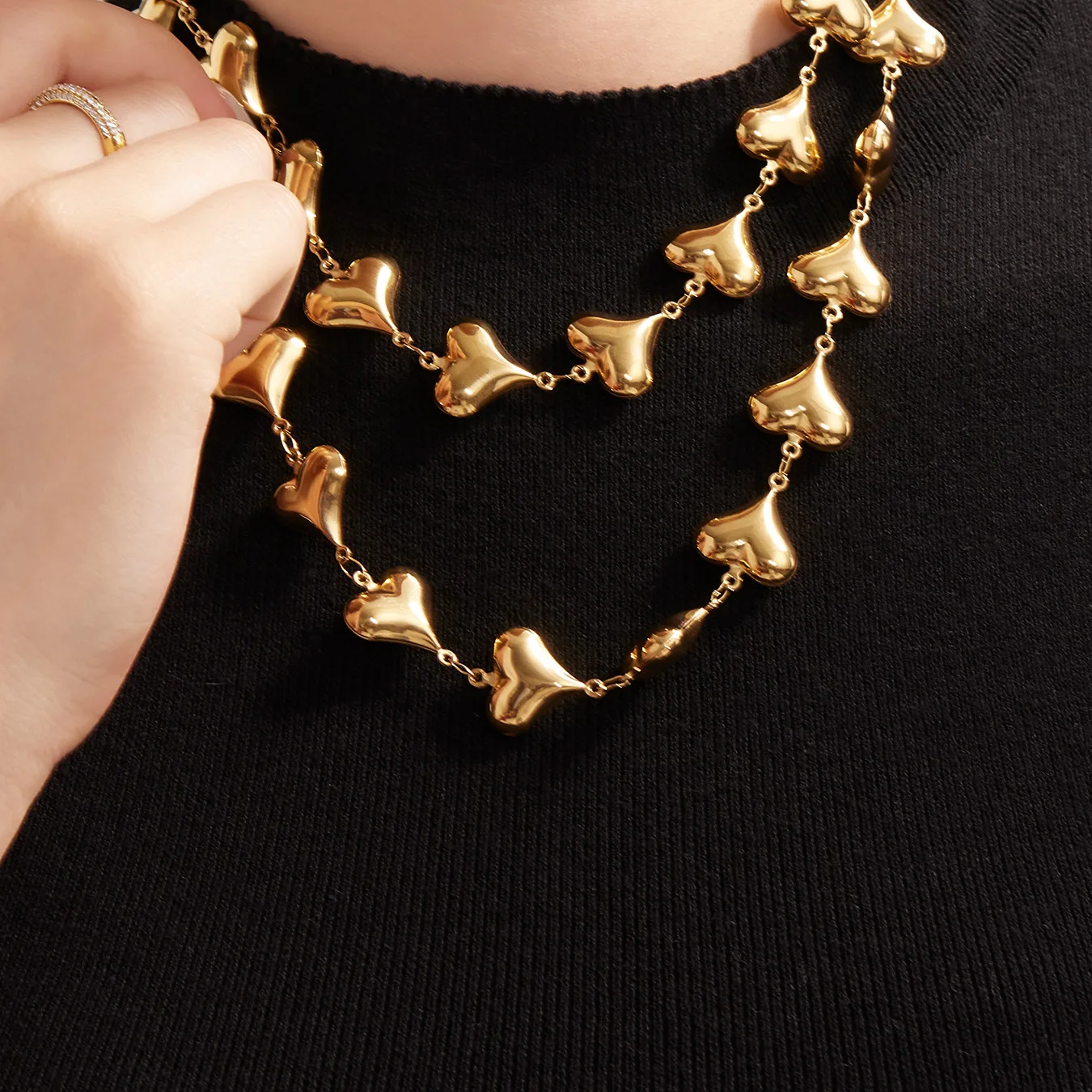 Set di gioielli di moda in acciaio inox 18k placcato oro reale PVD set di gioielli a forma di cuore cavo collana e bracciale per le donne