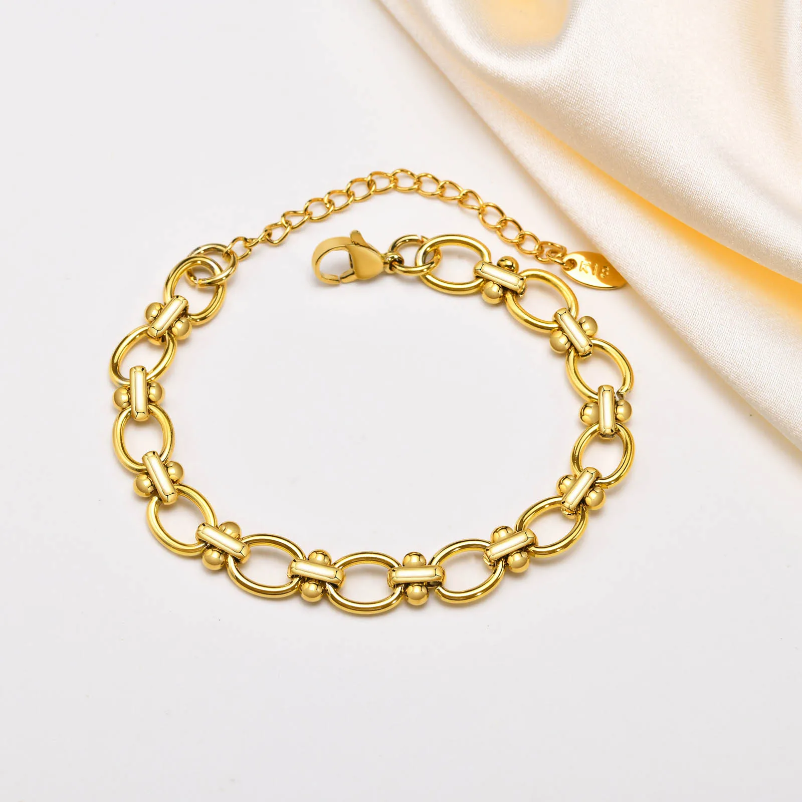 Nuovo braccialetto di moda Design semplice O catena in acciaio inox 18K bracciale in oro per le donne acier inossidable bijoux en gros