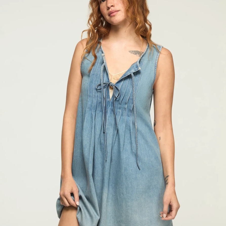 Lucky Brand Pleated Denim Mini Dress - Women's Clothing Dresses Mini Dress in Nice Out Wash, Size M