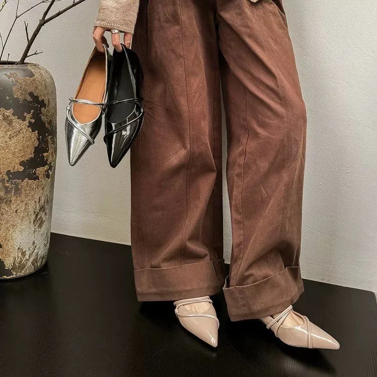 2026 Frühjahr neue spitze Zehen flache einzelne Schuhe Damen leere Blockabsatz Kitten Heel Sandalen Image