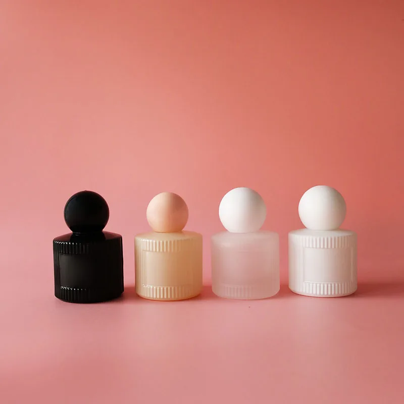 Tappo opaco 30ml 50ml 100ml bottiglie vuote di vetro profumo rotondo chiaro e riutilizzabile bottiglia di profumo 50ml Spray Parfum flacone con scatola