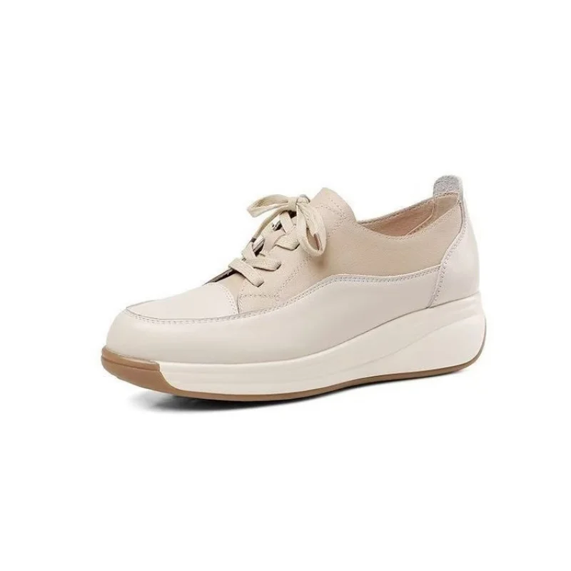 Four Seasons New Sports Daddy Schuhe mit erhöhter Innensohle, atmungsaktiv, einfarbig, dicke Sohle, lässige Damenschuhe