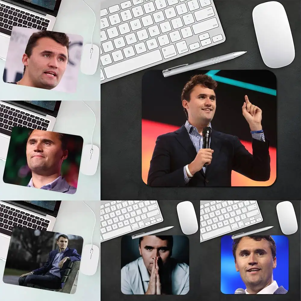 1 Stück America C-Charlie Kirk Cross Kleines Mauspad, Tastaturpad, Laptop-Kissen, rutschfestes Schreibtischpad Image