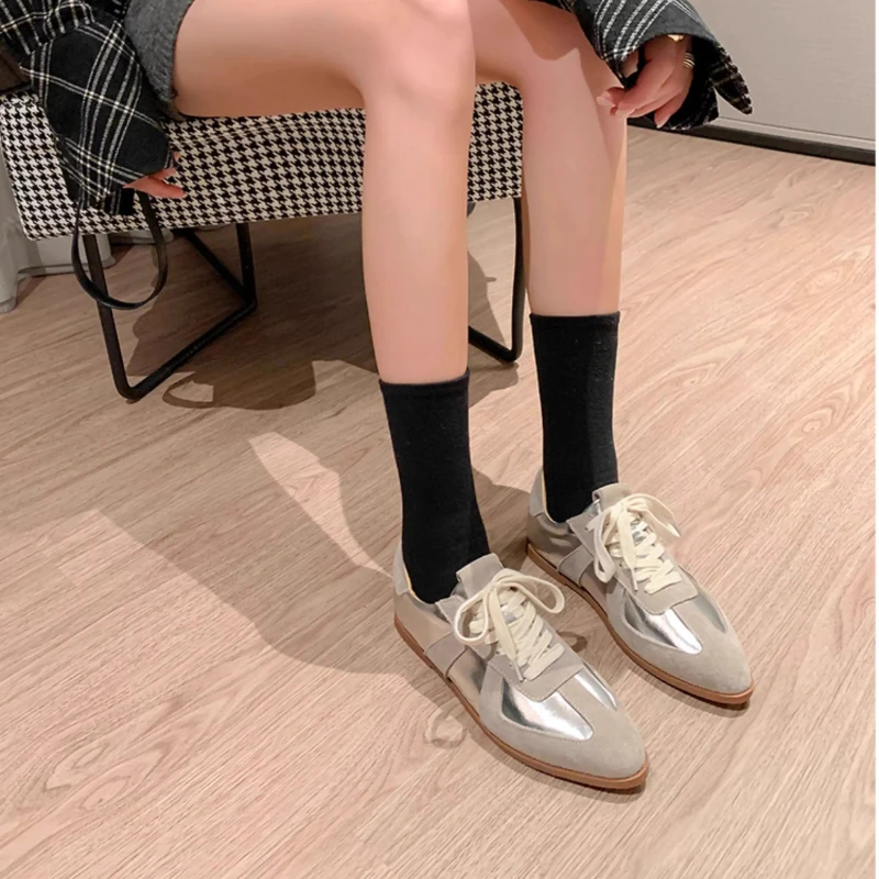 2025 neue Vintage Casual Sportschuhe für Frauen Leder Wandern Turnschuhe Männer Plattform Walking Sportschuh Unisex Loafer