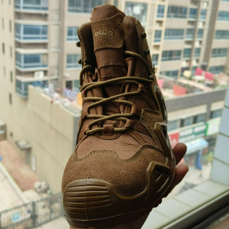 Frühling 2026 Kletterschuhe für Herren Luxusmarke Wanderschuhe Designer Outdoor-Stiefel Herren Sport-Bergschuhe Image