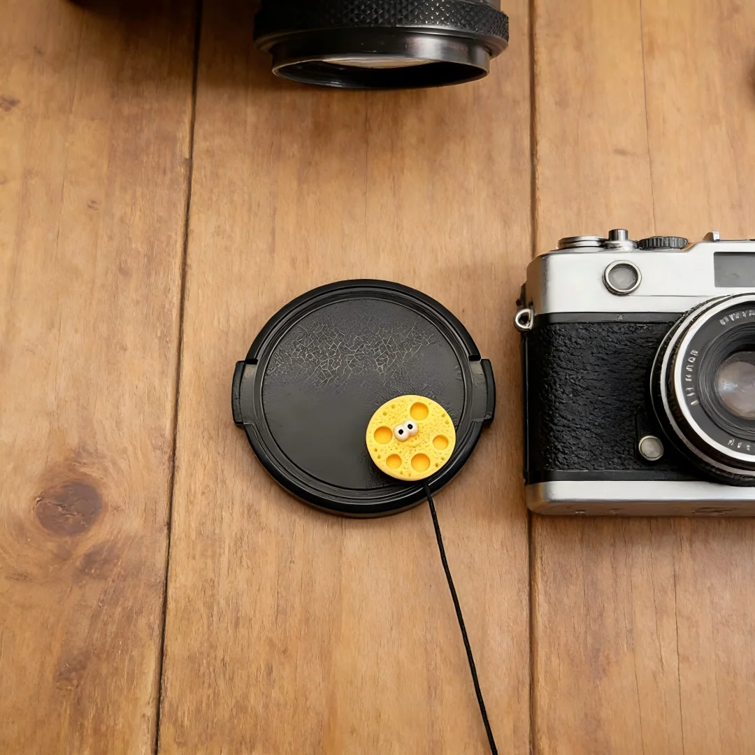 DIY Niedlicher Kameraobjektivdeckel-Halter Anti-Verlust-Seil Leine für Canon Nikon ZF C Sony Fuji Pentax Olympus Leica DSLR Zubehör Image