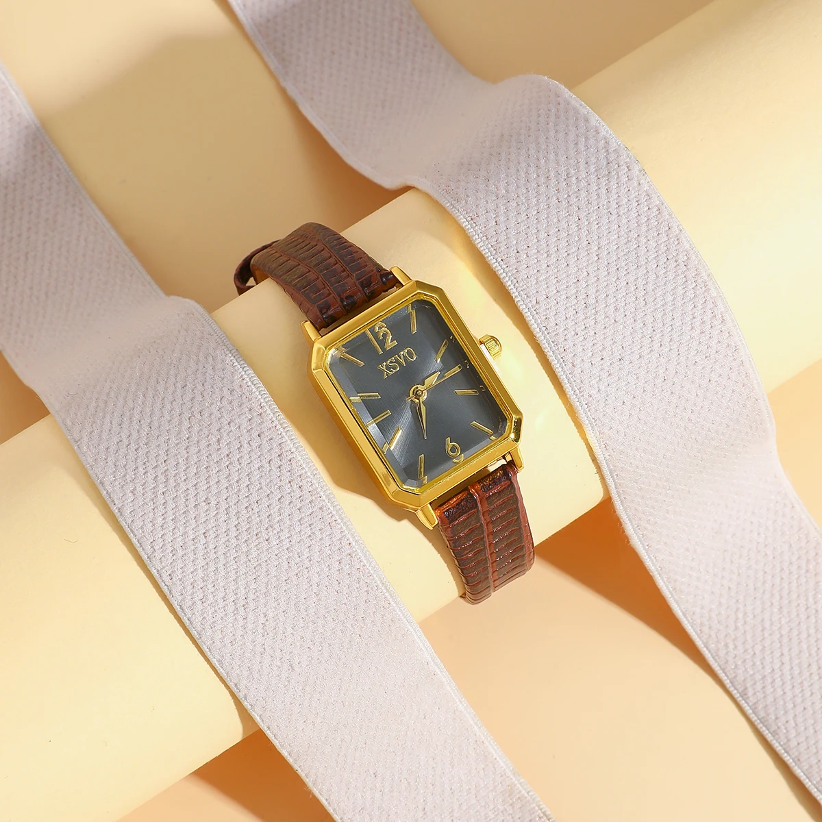 Vintage Goldene Achteckige Damenuhr - Krokodilleder-Armband Dunkelgrünes Zifferblatt Quarz-Armbanduhr Image