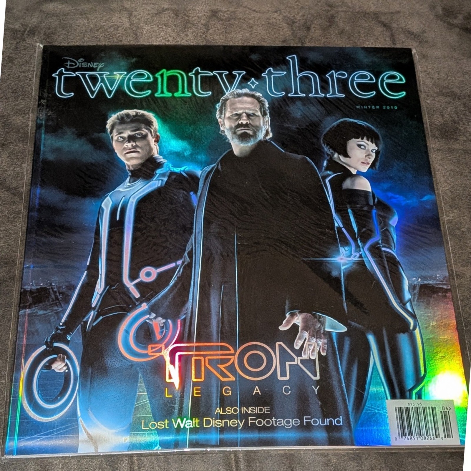 Disney Accents | Disney Twenty-Three D23 Magazine Winter 2010 Tron Legacy Jeff Bridges Cover Nip | Color: Black/Blue | Size: Os