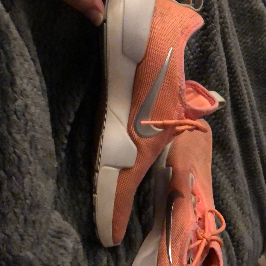 Nike Shoes | Girls Nike Shoes Size 4youth Nike Air Zoom | Color: Pink | Size: 4g