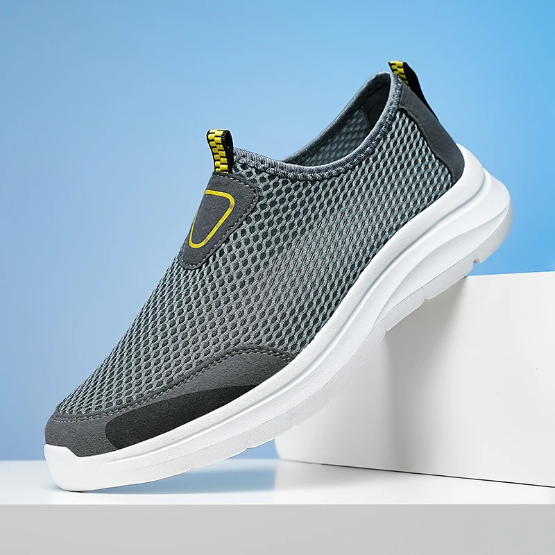 Sommer-Mesh-Sneaker für Herren, Slip-on-Schuhe, bequeme, leichte Freizeitschuhe für Herren, atmungsaktive Herren-Sportschuhe, große Größe 48