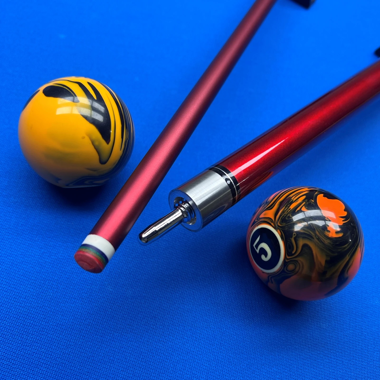 WXWSDDSS 12,5 mm Pool-Queue mit geringer Durchführung, roter Metallfaserfaser und mehrschichtiger Spitze für 9-Kugeln Image