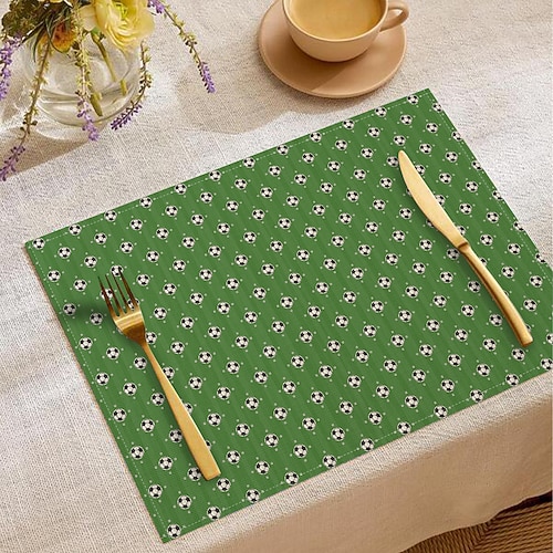Tischset aus Polyester mit Fußballmuster, waschbar, rutschfest, strapazierfähig und hitzebeständig, für moderne Küche und Esszimmer, saisonale Dekoration, wiederverwendbare Untersetzer Image