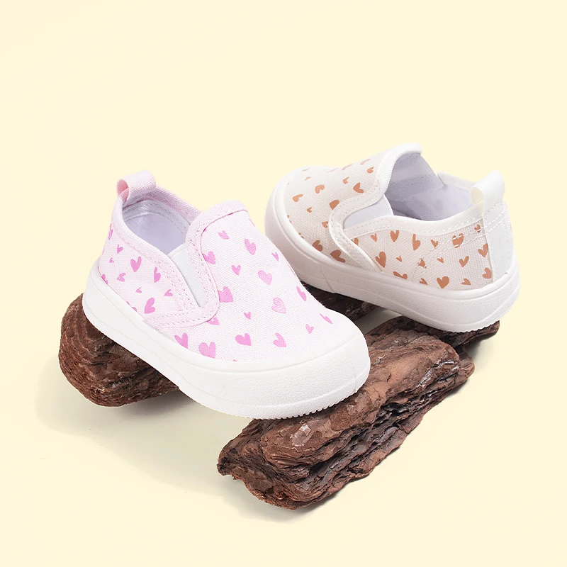 Frühlings-Neuheit: Herzförmige Mädchen-Leinenschuhe, Niedliche Dicksohlige Slip-On Babyschuhe, Grenzüberschreitender Großhandel für Kinderschuhe