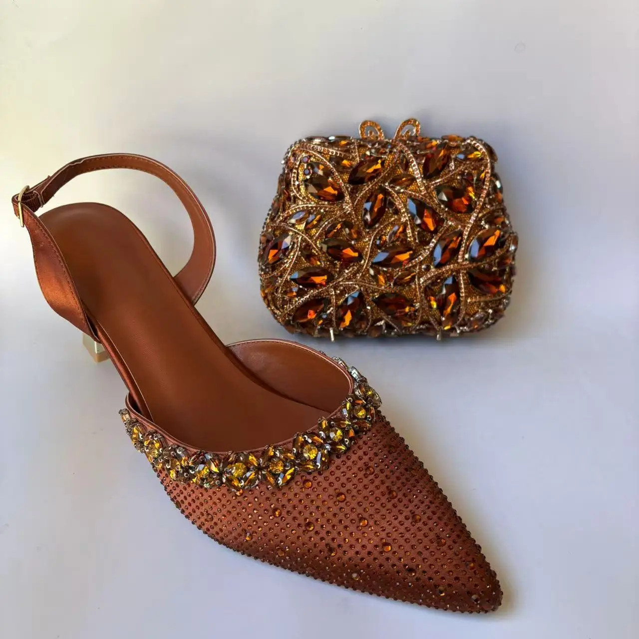 LNATISNOVA Damen-Schuh- und Taschenset für Partys und Hochzeiten, Strass-Pumps mit Absatz und Handtasche, Nigeria Gems Dress Sandals