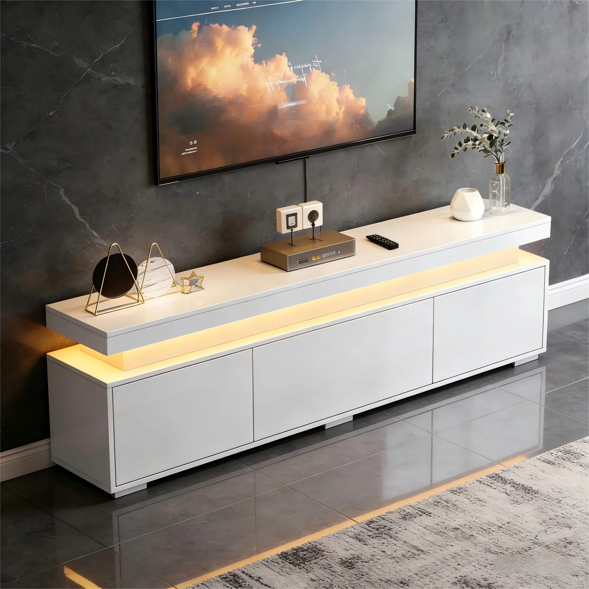 Meuble TV 150*35*43cm, meuble de rangement moderne pour salon avec 3 portes, meuble bas avec barre lumineuse LED