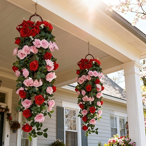2er-Pack künstliche Blumen-Wanddekoration für den Außenbereich – Rosenranken-Imitat, üppiges Grün zum Aufhängen, geeignet für den Außenbereich, Weihnachtskränze, Garten und Terrasse