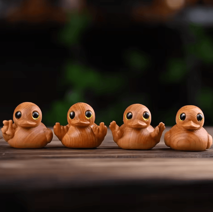 Hand Carved Wooden Duck Figurine Cute Solid Wood Desk Ornament biyeya