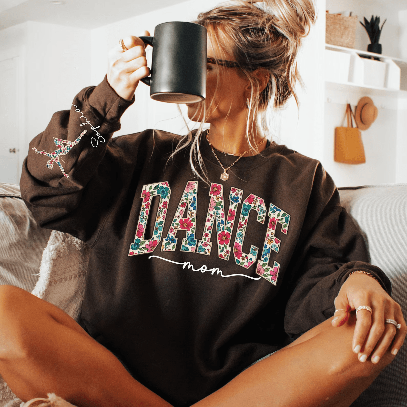 Custom Floral Dance Mom Sweatshirt Personalized Name Sleeve Mama Crewneck Gift white l sweatshirt