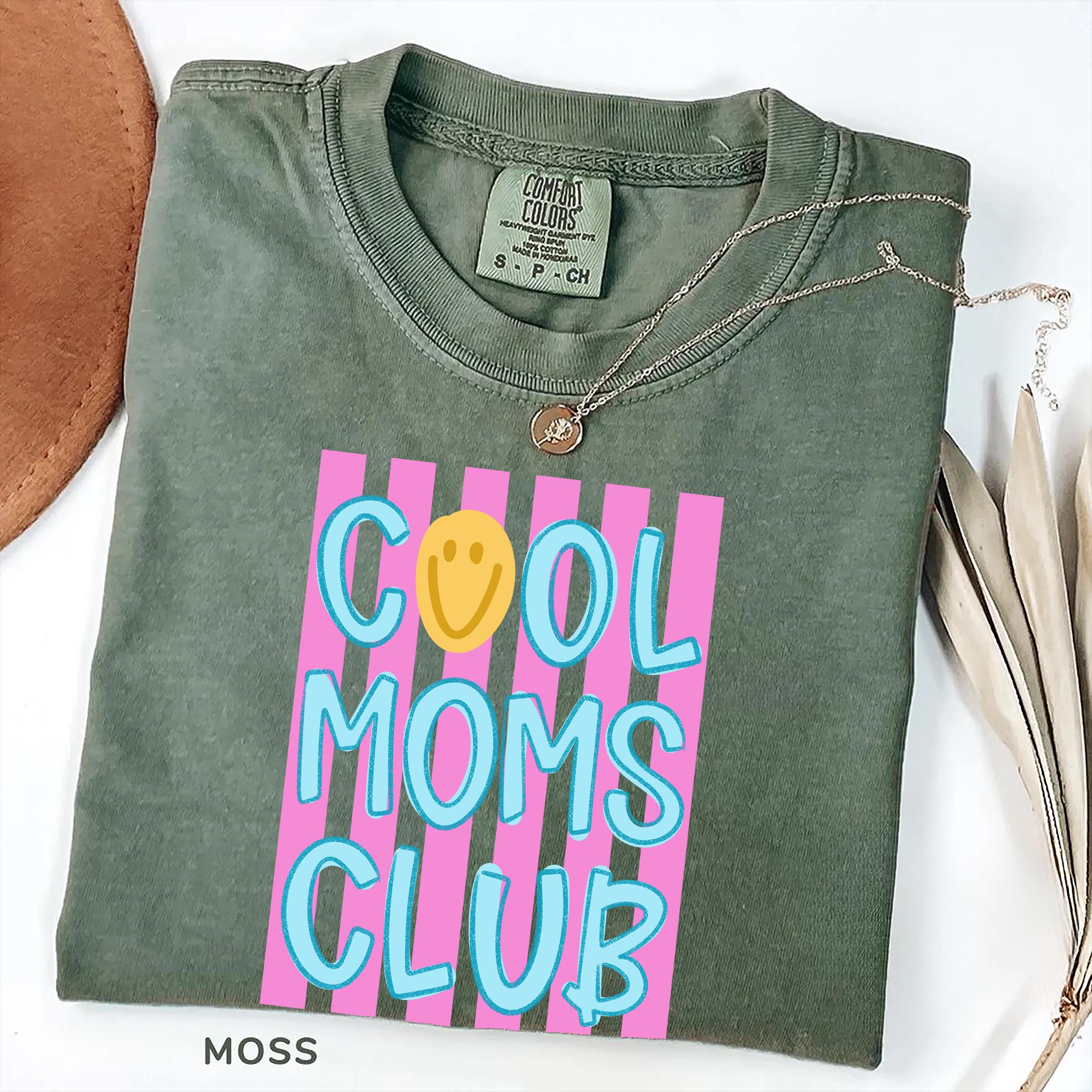 Cool Moms Club Shirt Trendy Mom Graphic Tee Cute Retro Stripe Outfit Gift maroon 3xl t Shirt