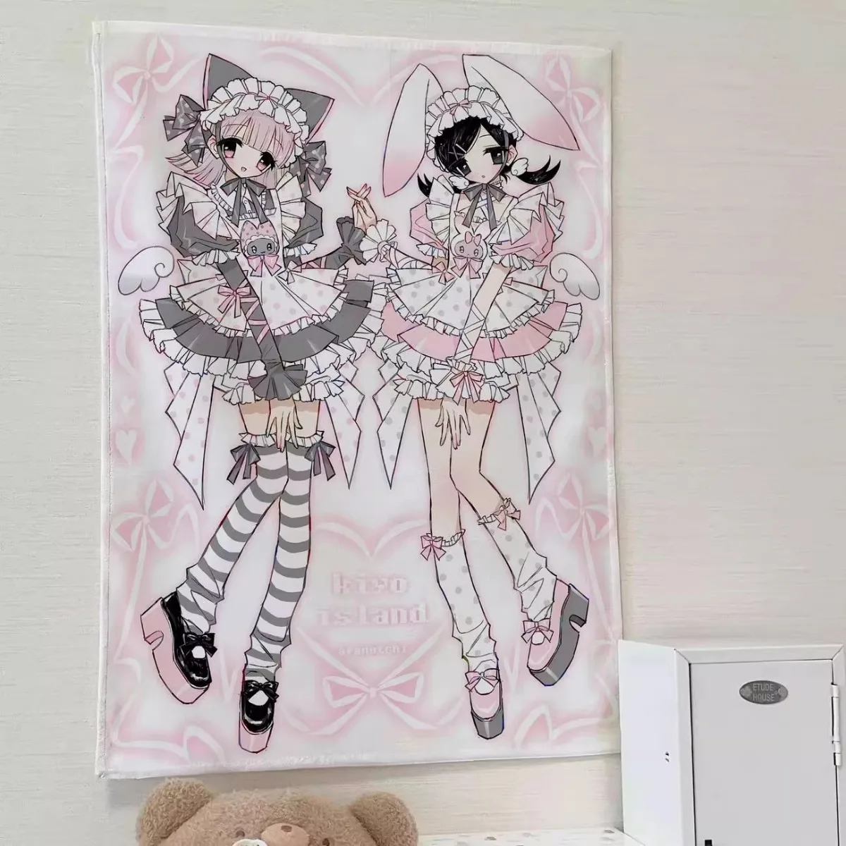 Niedliche Katzen- und Hasen-Anime-Wandteppiche Kawaii Lolita Maid Wanddekoration im Ins-Stil Schlafzimmer Hintergrundtuch Ästhetische Heimdekoration Image