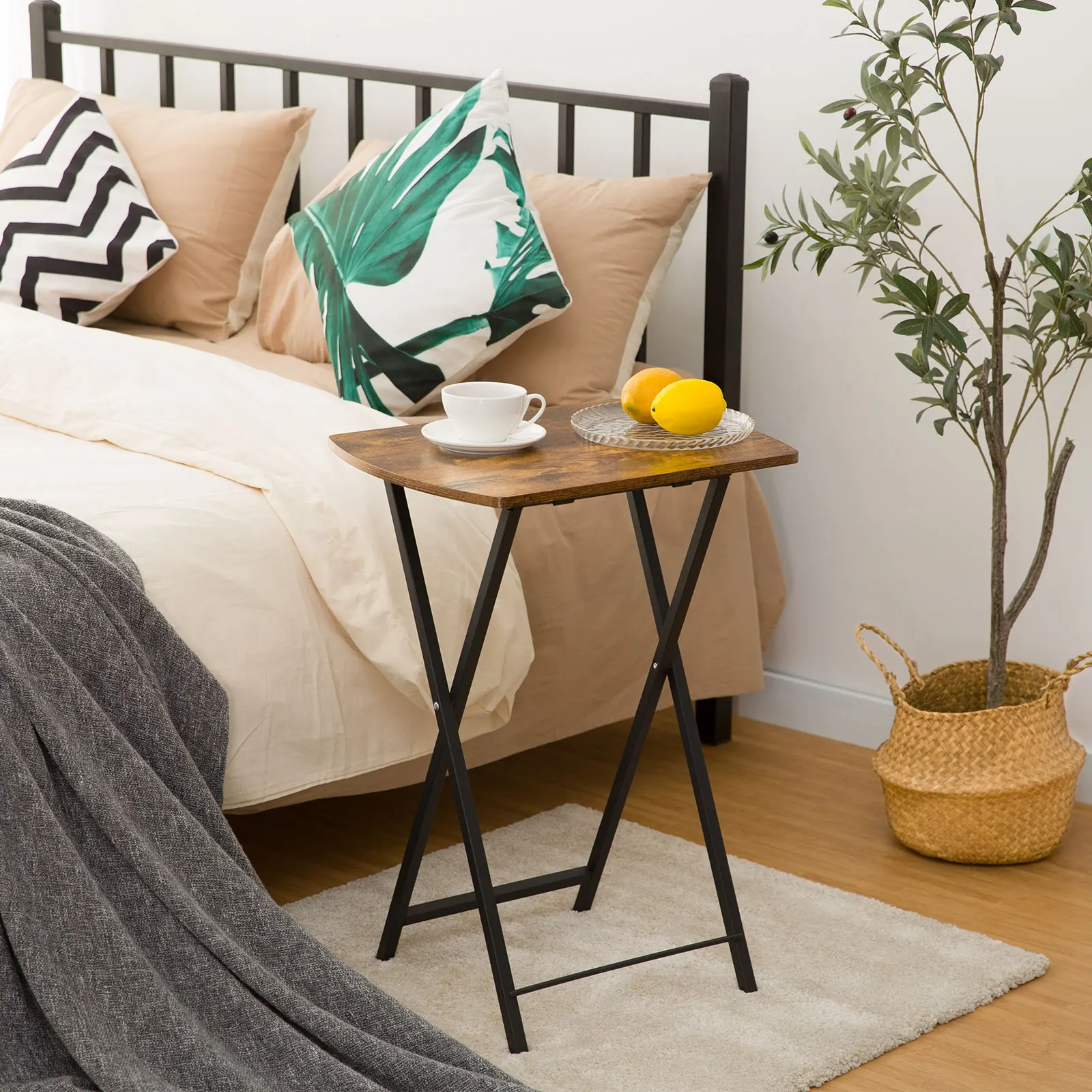 HOOBRO Klappbarer Beistelltisch, kleiner Sofatisch, Couchtisch, TV-Tablett im Industriestil, Serviertisch, Snacktisch für kleine Räume