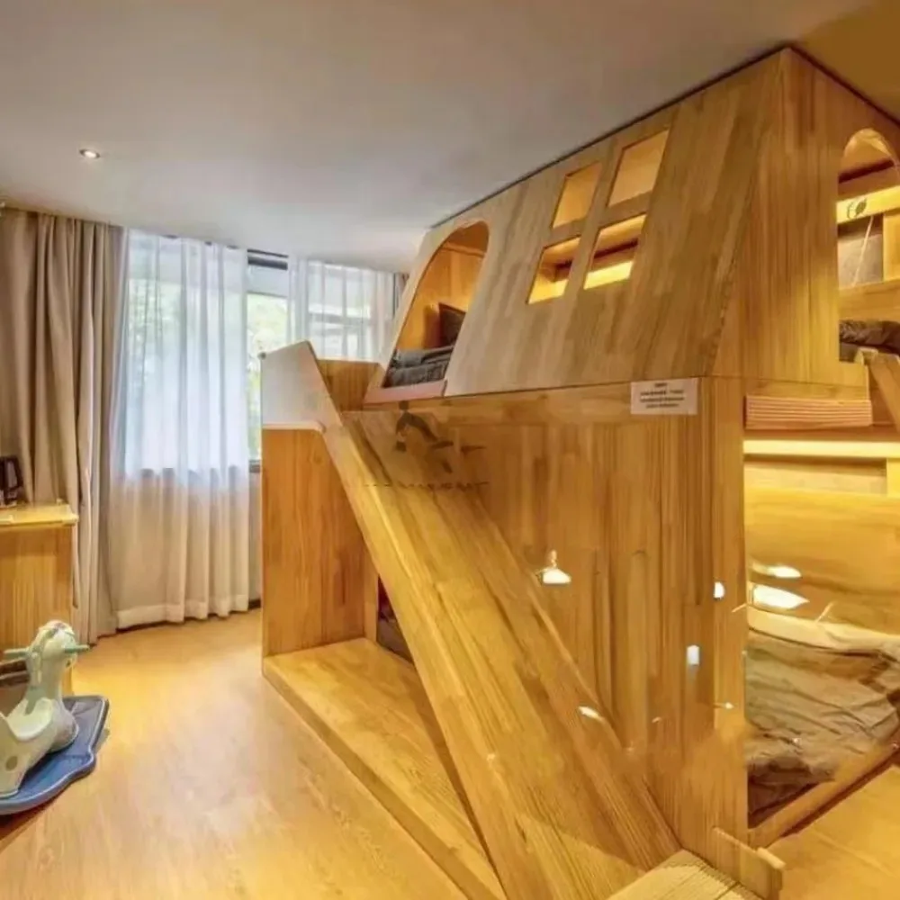 Amerikanisches Massivholz-Kinderbett im Baumhaus-Design, Prinzessinnen-Schloss Hochbett mit Rutsche & Leiter, Geheimbasis-Design fürs Schlafzimmer