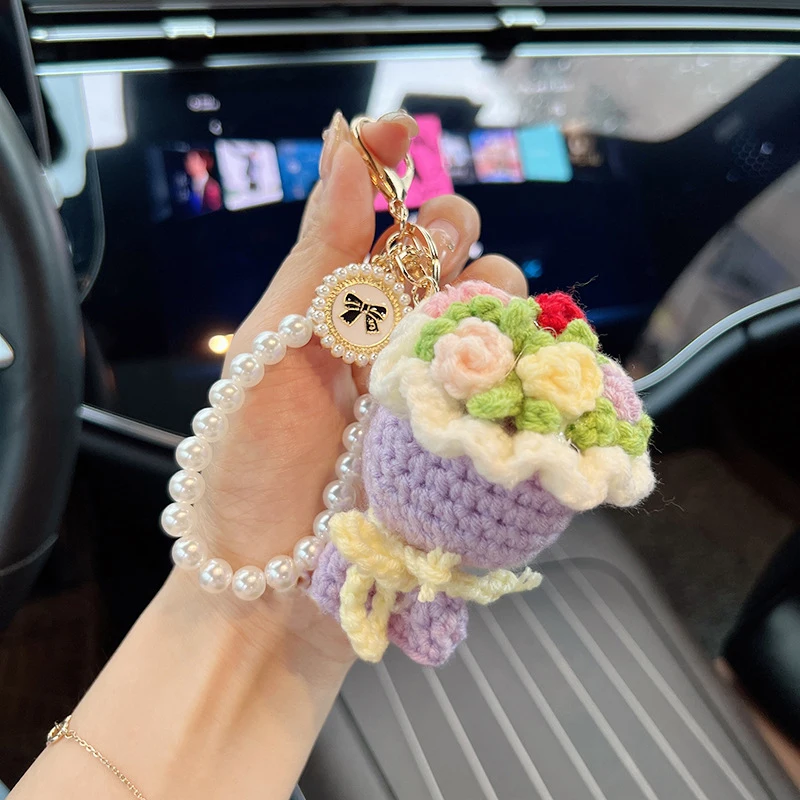 Kreativer Rosenstrauß-Schlüsselanhänger, handgewebter Mini-Wollstrauß, Perlenarmband, Schlüsselanhänger für Paare, Geschenke für Autoschlüssel-Zubehör Image