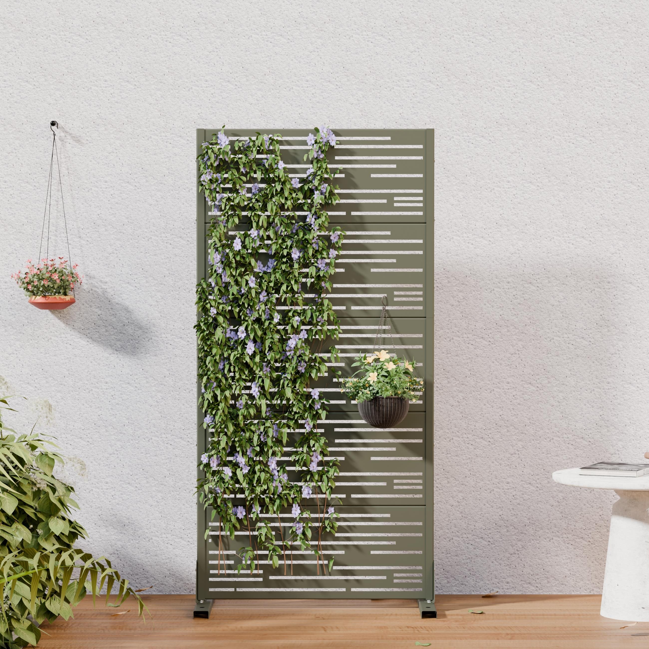 Outdoor Privacy Screen Metal Privacy Screen with Stand Freestanding Room Divider Decorative Privacy Fence with Slatted Design