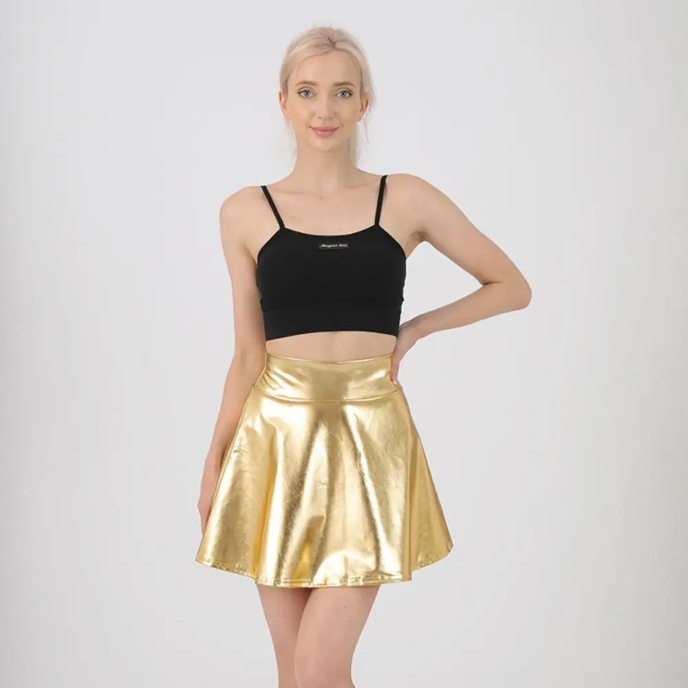 Eleganter Metallic-Faltenrock, Gold, Silber, ausgestelltes Design, glänzendes kurzes Kleid, einfarbig, Retro-A-Linie, kurzer Rock, Bühnenkostüm