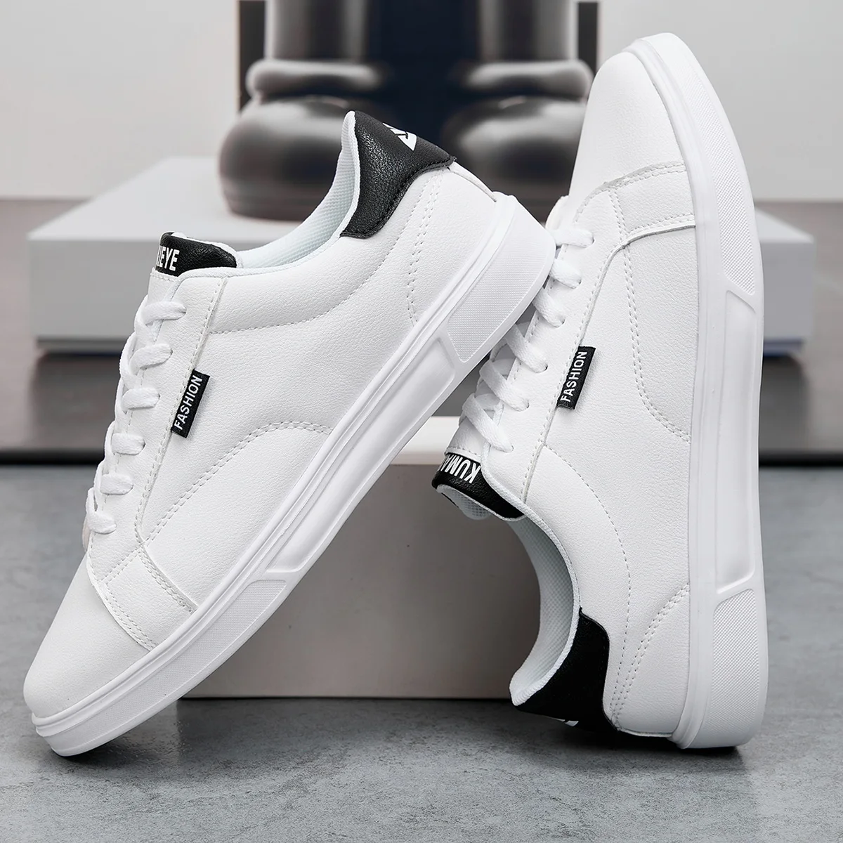 Weiß Schwarz Männer Schuhe Bequeme Casual Skateboard Schuhe Männer Solide Freizeit Turnschuhe Leichte Wanderschuhe
