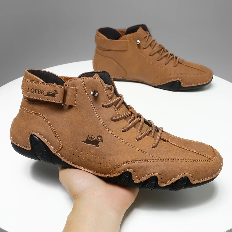 Lederschuhe für Herren, lässige Turnschuhe, 2025, wasserdichte Motorrad-Stiefeletten, italienische Marke, Herrenschuhe, luxuriöse, hochwertige Slipper