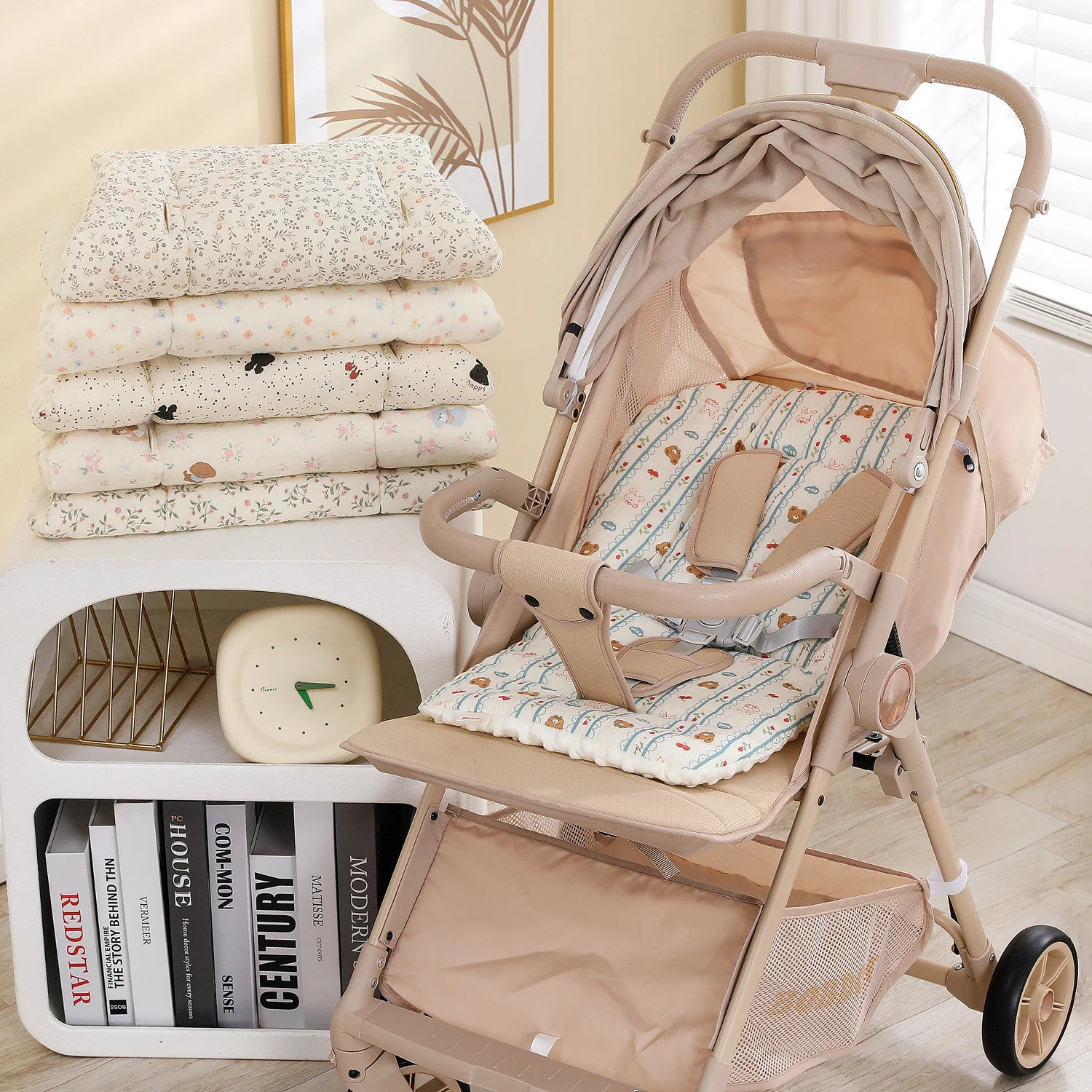 Kinderwagenkissen mit Bohnensamt und Baumwollpolsterung, dickes und weiches, bequemes Kissen für Kinder-Baby-Esszimmerstühle Image