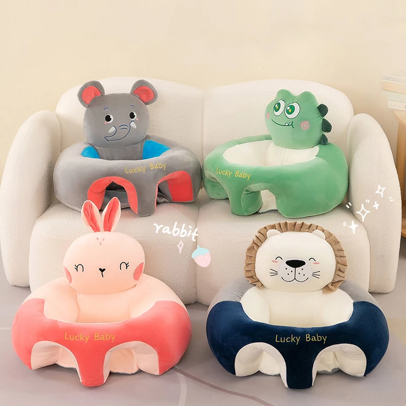 Babys lernen, auf Sofas, Babys und Kleinkinder sitzen, können auf Anti-Fall-Sitze sitzen und üben die Sitzhaltungen üben