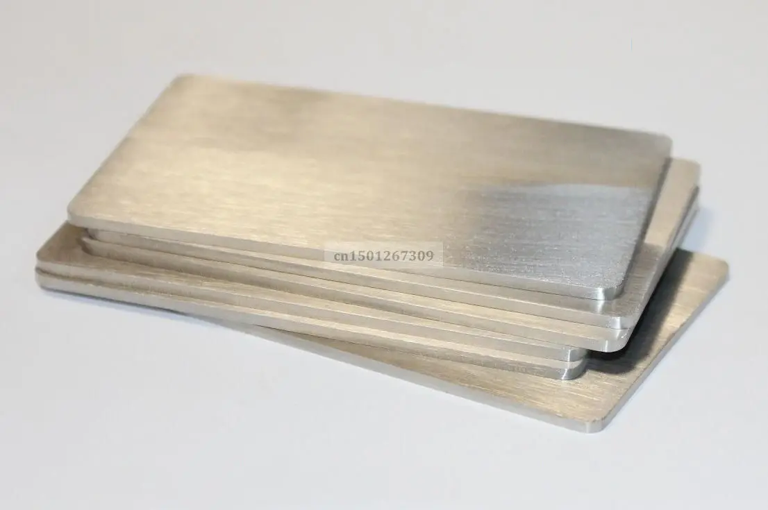 Dicke 2 mm Edelstahl-Visitenkarte, robuste Metallplatte, Größe 85 x 53 mm, doppelseitig, mattes Finish