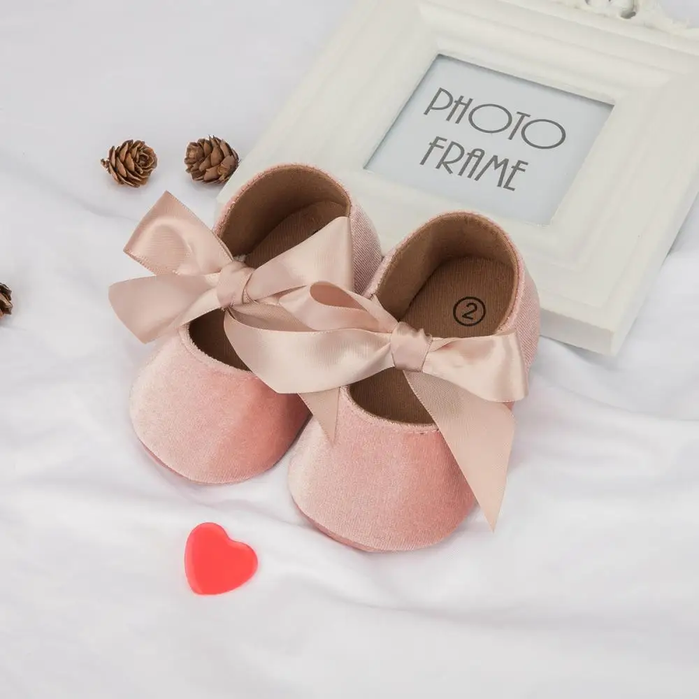 Kleinkind Mädchen Prinzessin Niedliche Schleife Fransen Schuhe Kleinkind Weiche Gummisohle Anti-Rutsch-Schuhe Krippe Erste Spaziergang Schuhe 0-18 Monate Image