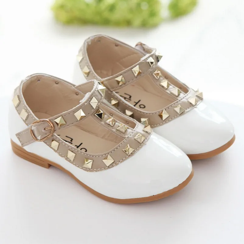 Mädchen Schuhe Frühling Kinder Schuhe Mädchen Nieten Prinzessin Herbst Kleinkind Mädchen Kinder Flache Schuhe T-Gebunden Stil Mädchen Sommer sandalen Image