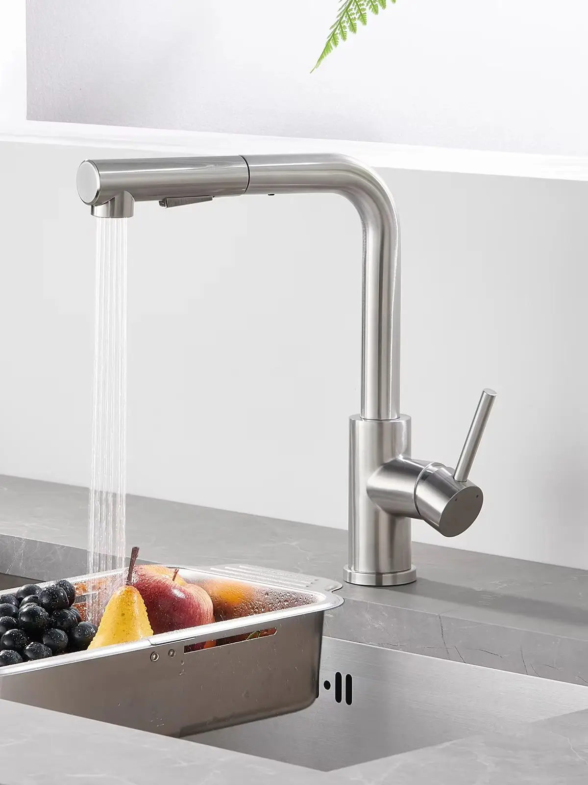 Oeegoo Ausziehbarer Küchenarmatur, 360 ° Drehbarer Küchenarmatur mit ausziehbarer Dusche, Hochdruck-Spültischarmatur mit 2 Sprühmodi