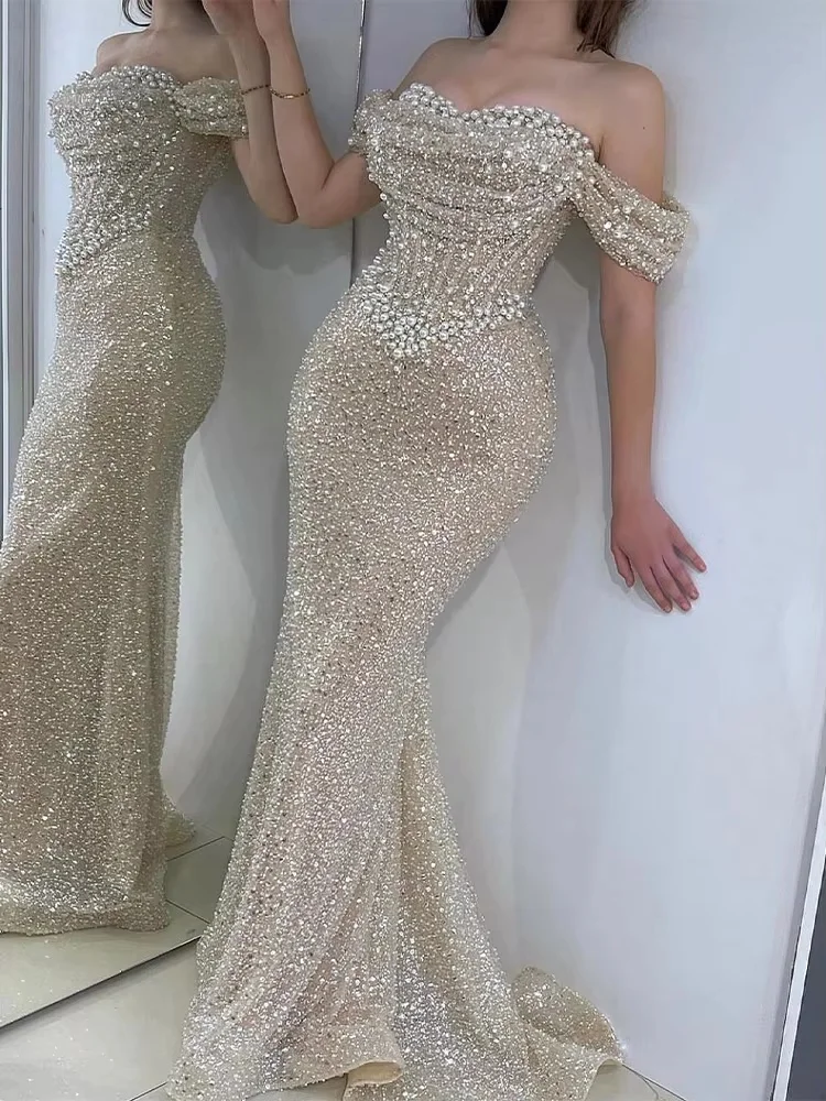 Schulterfreies, glitzerndes, langes Abendkleid, luxuriöses Meerjungfrau-Perlen-Perlen-Abschlussball-Party-Galakleid für besondere Anlässe, individuell gestaltet Image