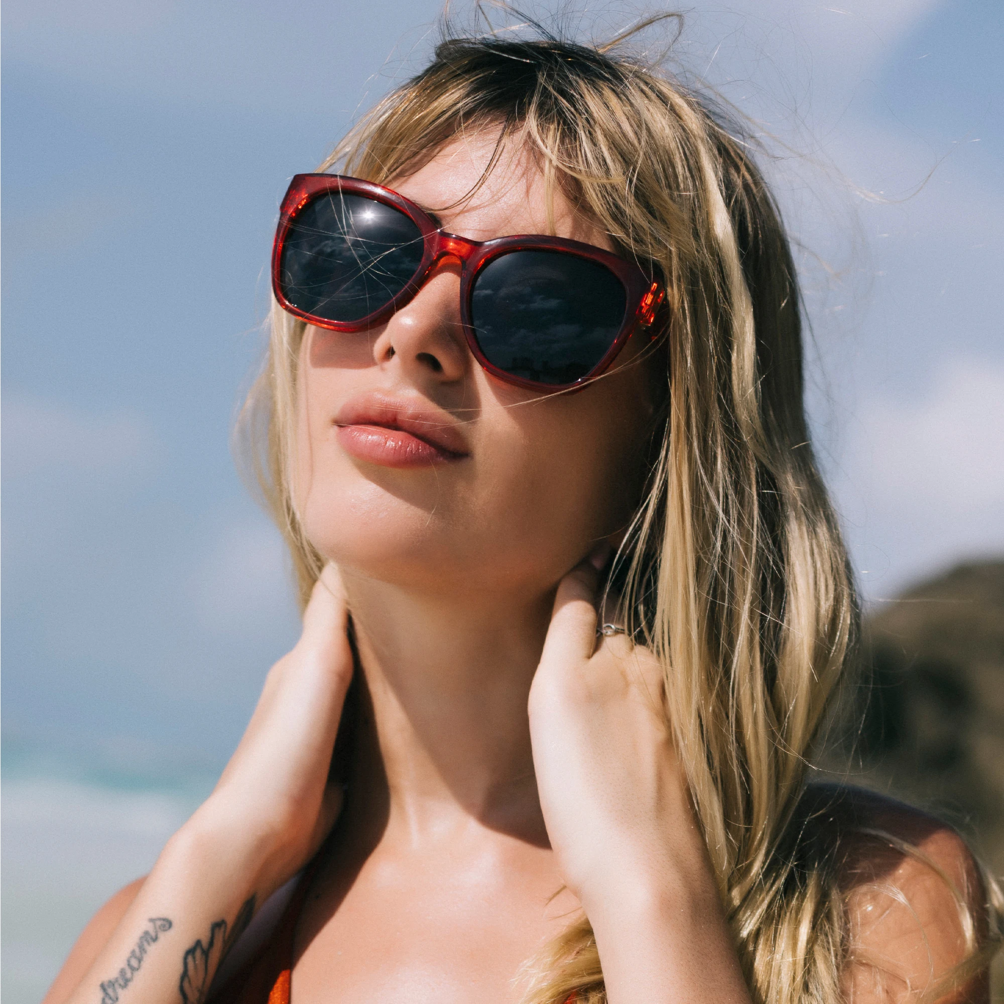 ZENOTTIC Original polarisierte Sonnenbrille mit dickem Schmetterlingsrahmen für Damen, klobige UV400-Schutz-Sonnenbrille Image