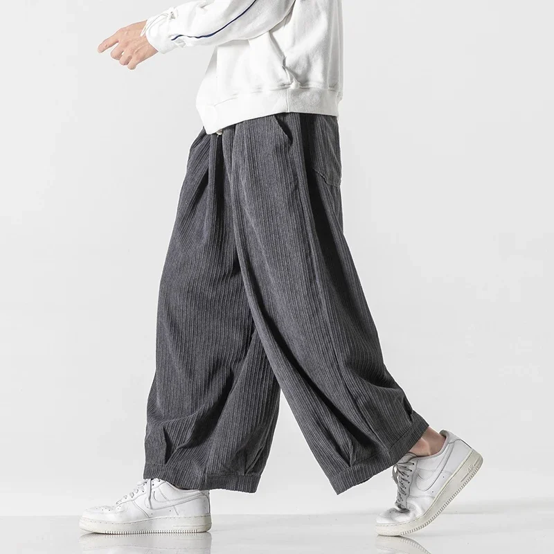 Hosen Männer der Herbst Winter Japanischen Warme Verdicken Cord Hosen Mode Harajuku Breite Bein Hosen Männer Lose Hosen Plus Größe 5XL Image