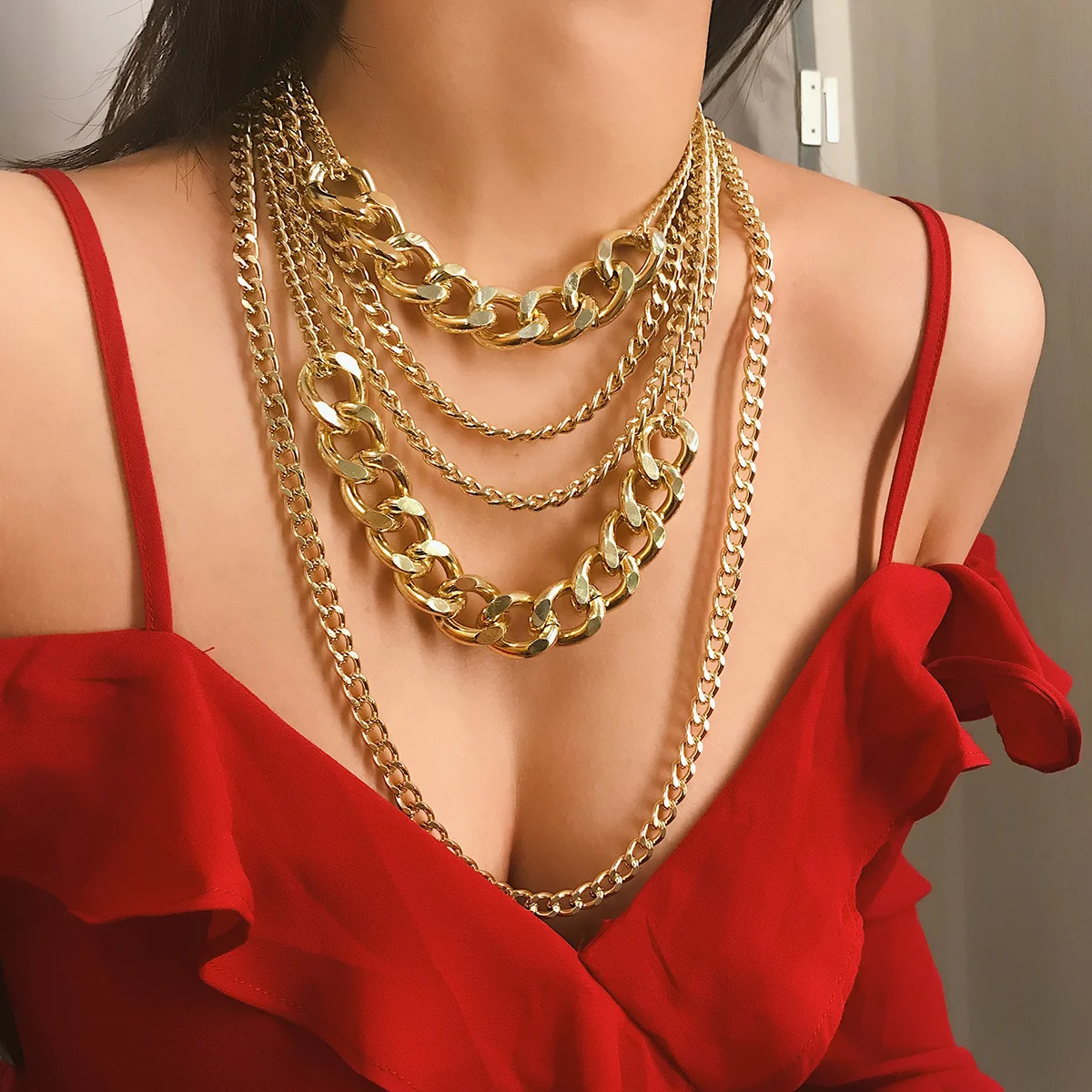 Übertriebene goldene mehrschichtige Quasten-Halskette, schicke Kette für Party, Abschlussball, Jahrestag, für Frauen, Party-Schmuck, Geschenk Image