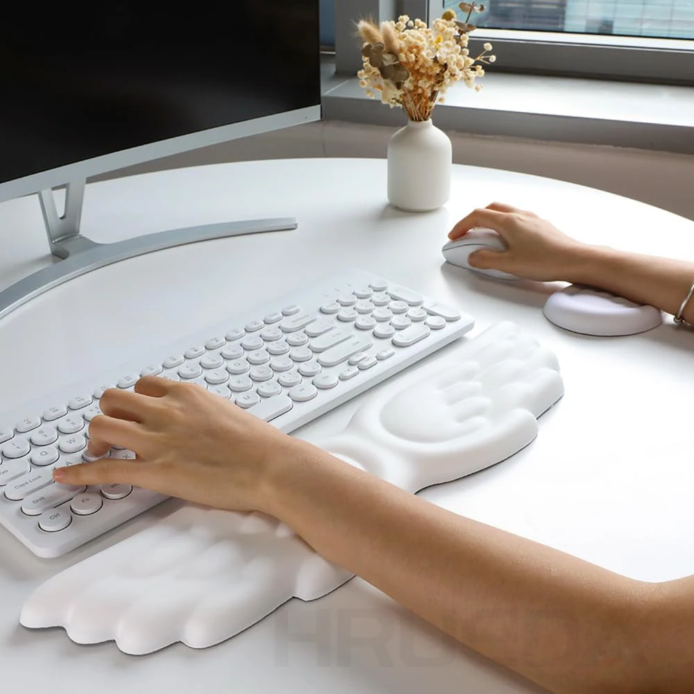 Mauspad, ergonomische Angel-Tastatur-Handballenauflage und Mauspad-Set, reduziert Handgelenkschmerzen für den Einsatz im Büro und Gaming, Angel Wing, Memory Fo Image