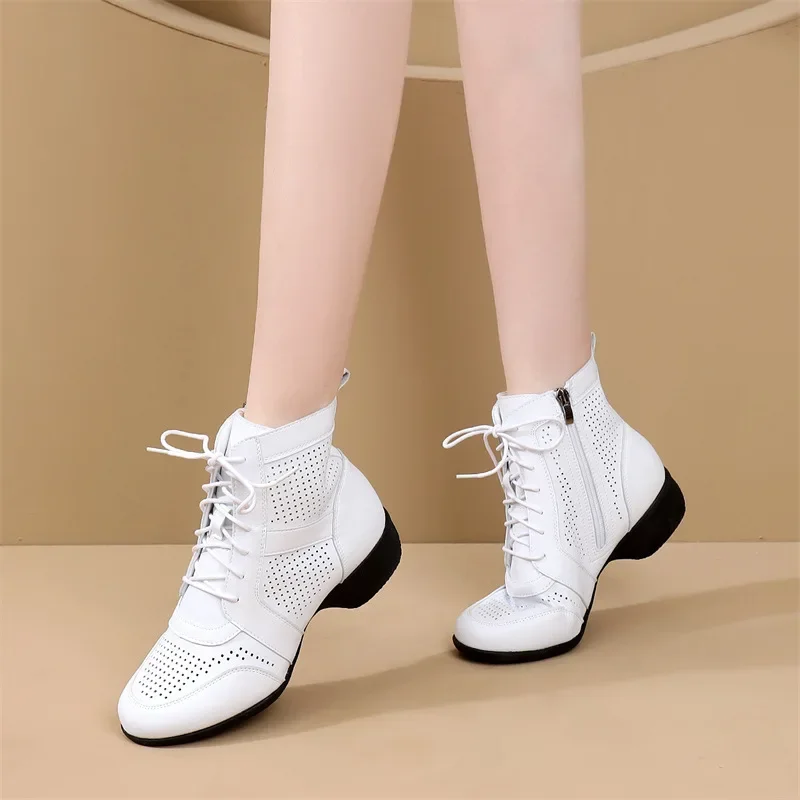 2025 Modern Dance Schuhe Frauen Boot Hohl Leder Weiche Moderne Tanz Schuhe Frau Square Dance Schuhe Stiefel Turnschuhe
