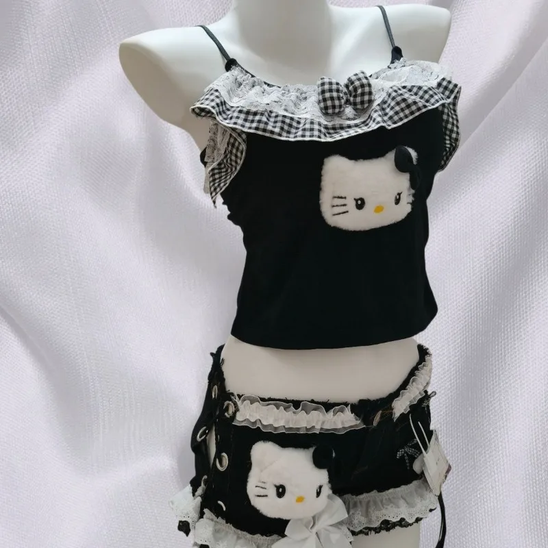 Y2K Hello Kitty Zweiteiler-Set, Niedliches Plüsch-Kitty-Trägertop und Shorts für Damen, Handgefertigtes Spitzenbesetztes Sexy Süßes Outfit