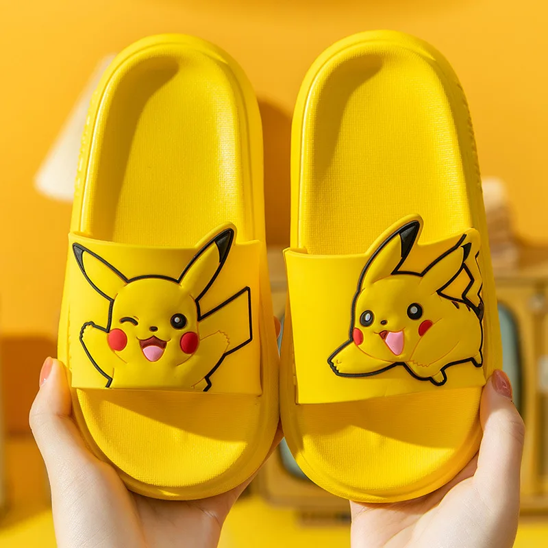 Sommer Cartoon Pikachu Kinderpantoffeln Herren- und Damenschuhe Eltern-Kind-Schuhe Einband-Sandalen Rutschfeste Freizeit-Haussandalen