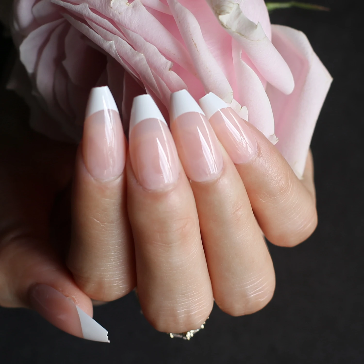 Gel Exquisite Französisch Ballett Baby nude Acryl nägel Salon Baby rosa Sarg kurze Gefälschte nägel UV glänzend reuseull großhandel droship Image