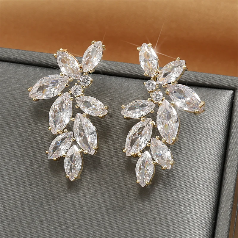 ZAKOL Luxus Blatt Marquise Zirkon Braut Ohrringe für Frauen Weiß Glänzenden Kristall Elegante Hochzeit Schmuck Image