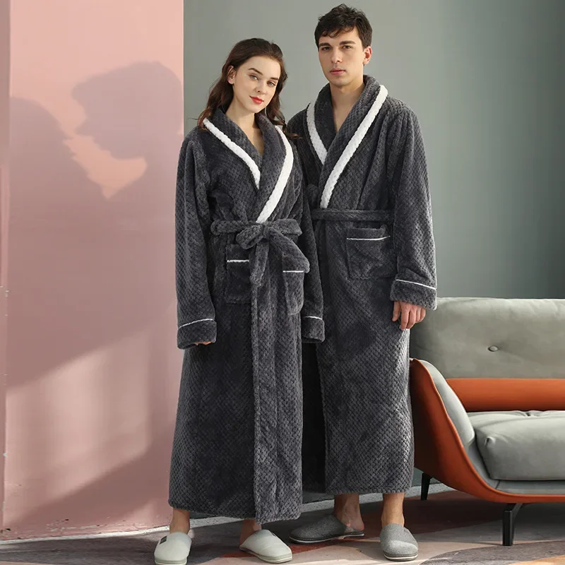 Weibliche Herbst und Winter Warme Lange Korallen Samt Dicke Paar Bad Bademäntel Männer Frauen Pyjamas Dusche Robe Bad Handtücher Für Erwachsene Image